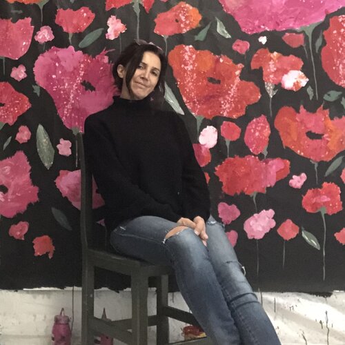 Follow Gabriela Lavezzari on Select