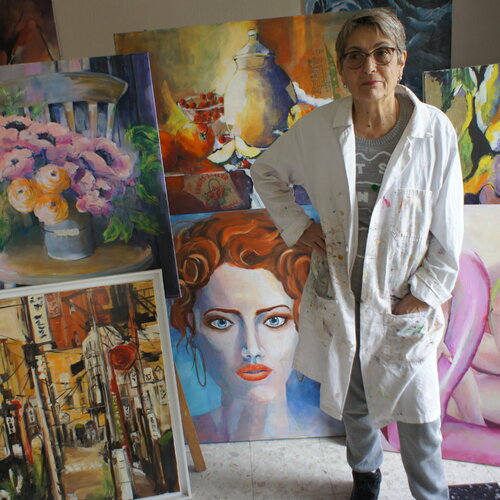 Follow Marie Ferrand on Select