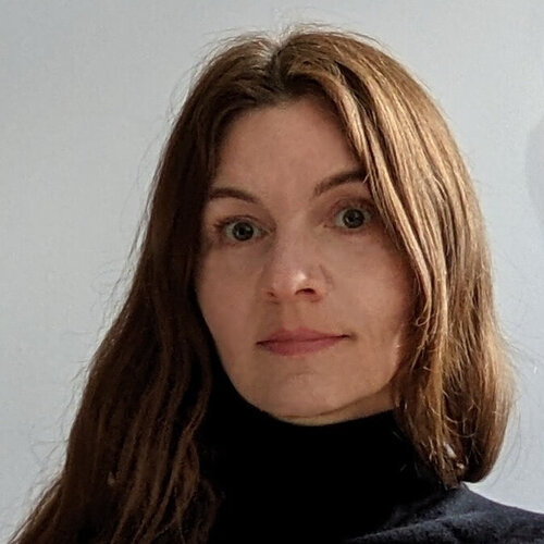 Follow Karoline Kroiß on Select