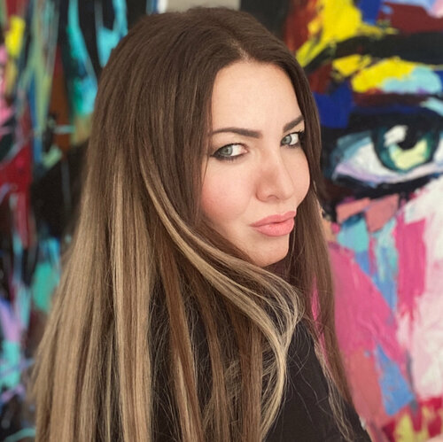 Follow Lana Frey on Select