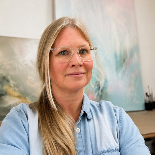Follow Judith Riemer on Select