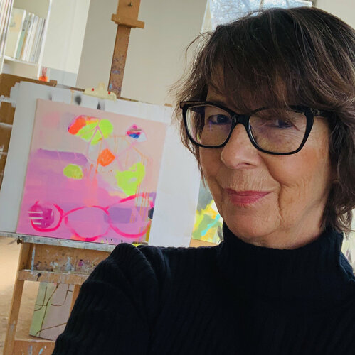 Follow Susanne Hendricks on Select