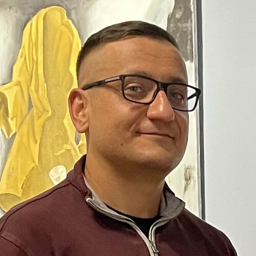 Follow Andrey Chebotaru on Select