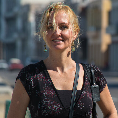 Follow Inga Mihailovic on Select