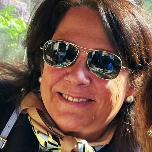 Follow Marietta Negueruela on Select