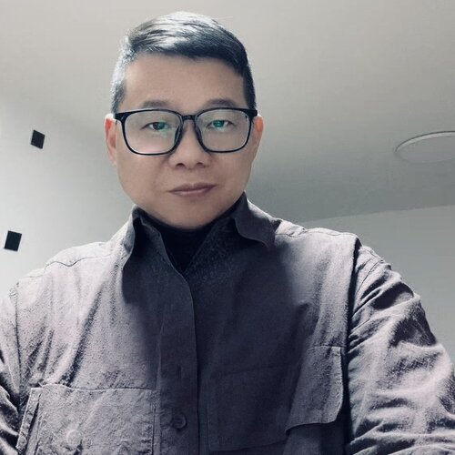 Follow Yongmin Huang on Select