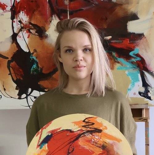 Follow Jasmin Yli-Huhtala on Select