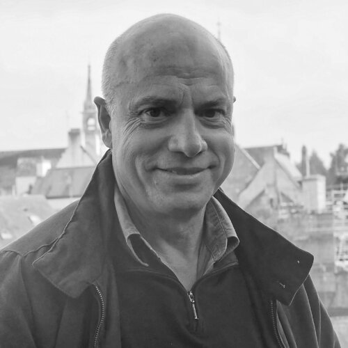 Follow Marc Etien on Select