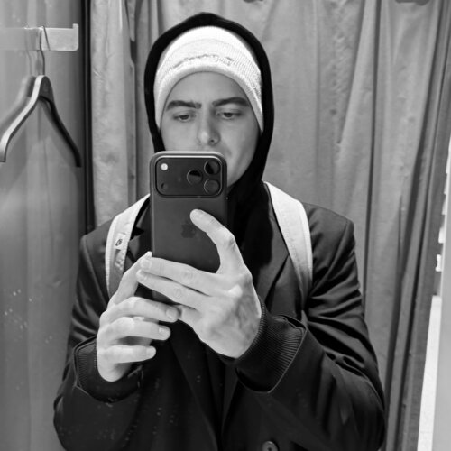 Follow Brüder Peter & Arkadi Martyniuk on Select