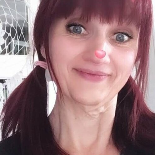 Follow Fabienne Dagnet on Select