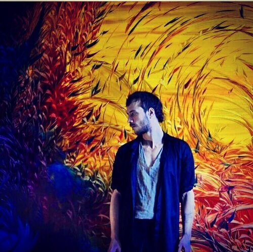 Follow Sylvain Stellaire on Select