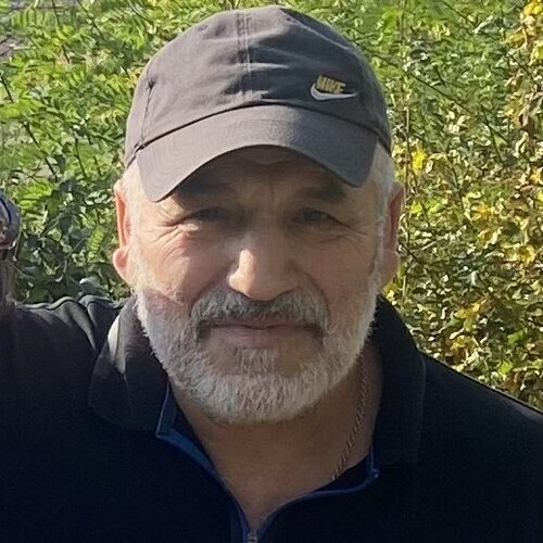 Follow Tigran Sukiasyan on Select