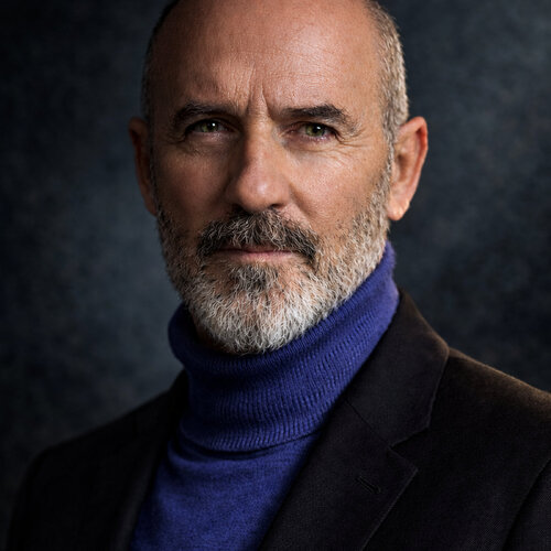 Follow christophe avella bagur on Select