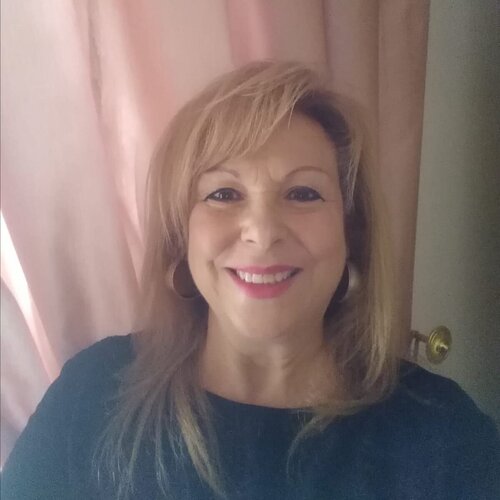 Follow ELVIRA SIRIO on Select