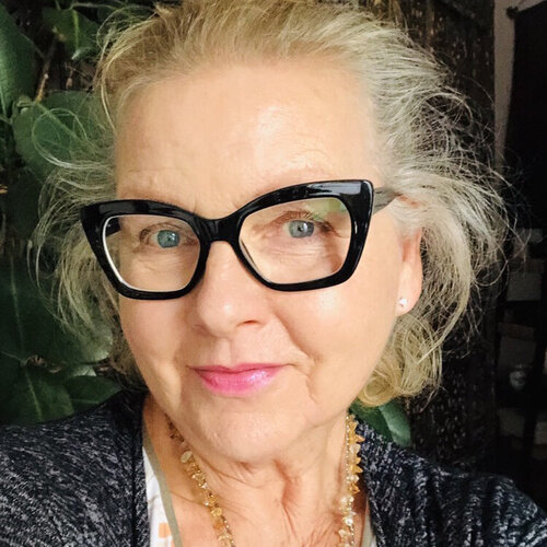 Follow Katalin Nemethy on Select