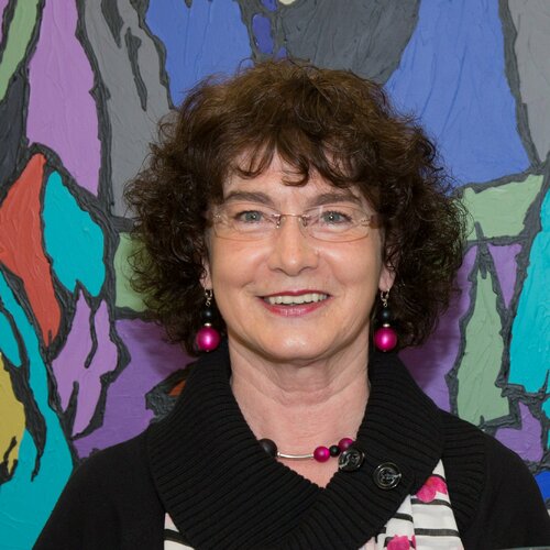 Follow Ilse Feiner on Select