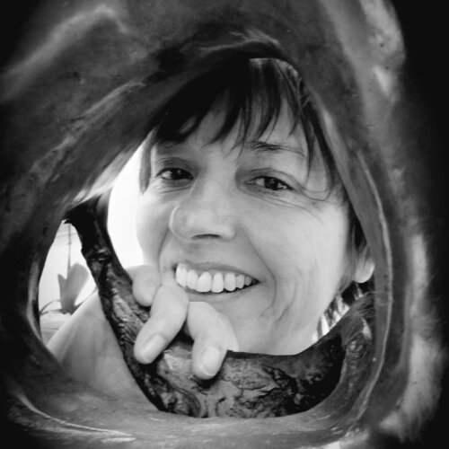 Follow Laure Polin on Select