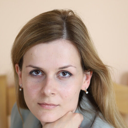 Folgen Sie Olena Dil auf Select