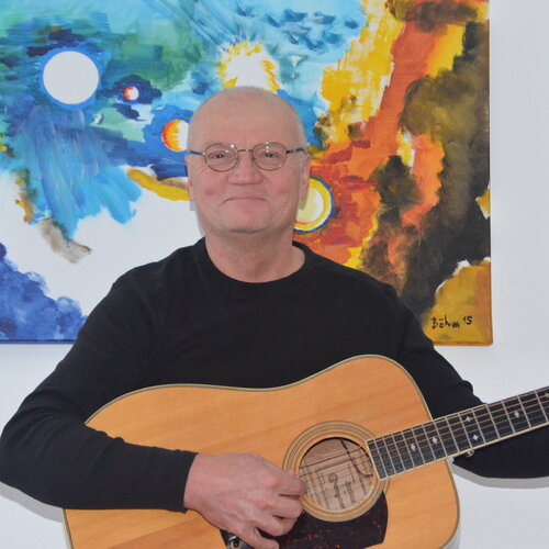 Follow Matthias Maria Boehm on Select
