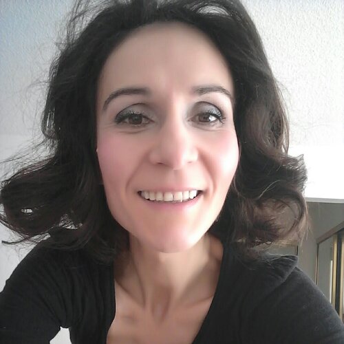 Follow Daniela Vasileva on Select