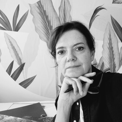 Follow Helene Fiegl on Select