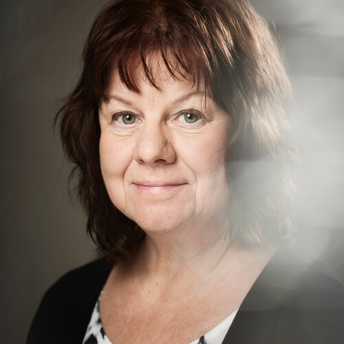 Follow Annika Eliasson on Select