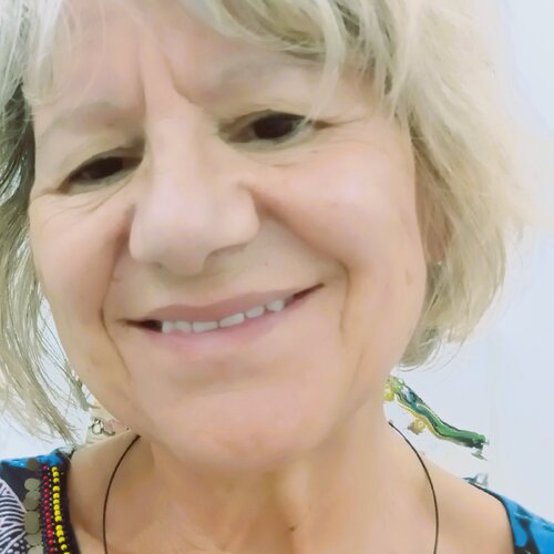 Follow Waltraud Hubinger on Select