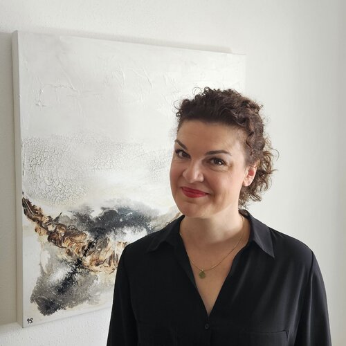 Follow Susanne Tritscher on Select