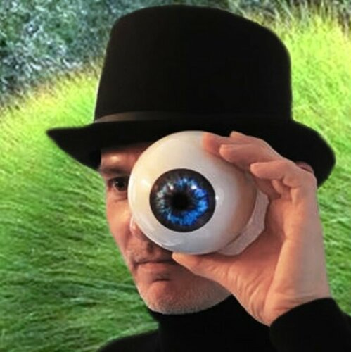 Follow Hugo Pondz on Select