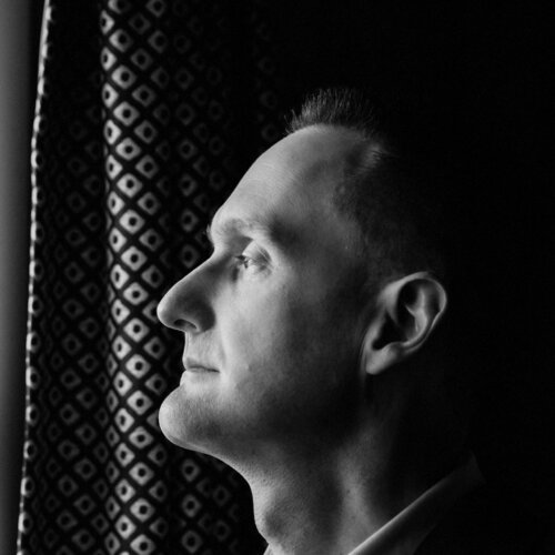 Follow Nicolas VASSE on Select