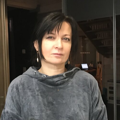 Follow Oksana Salminen on Select