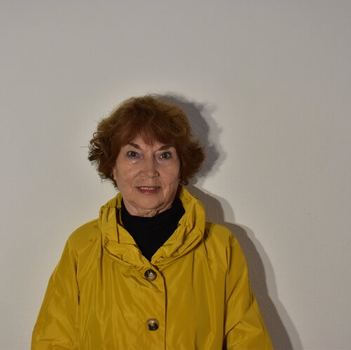 Follow Carmen Bofarull Bruno on Select