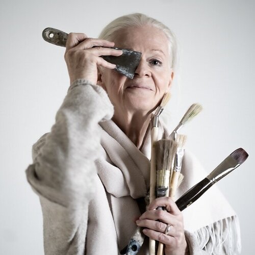 Follow Sigrid Koller on Select