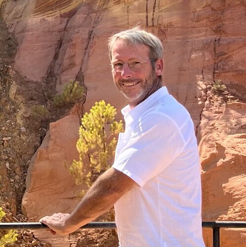 Follow Robert Kachel on Select