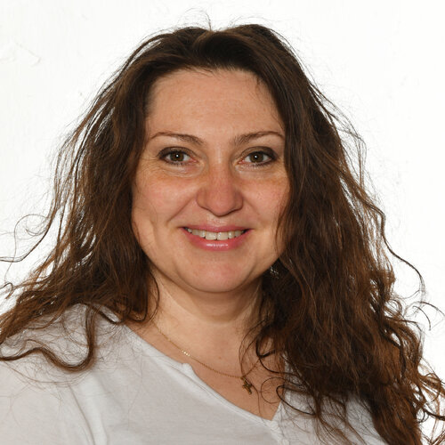 Follow Othilia Middendorf on Select