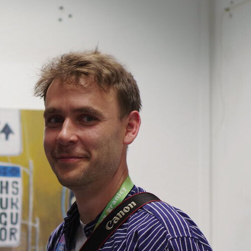 Follow Matthias Lück on Select