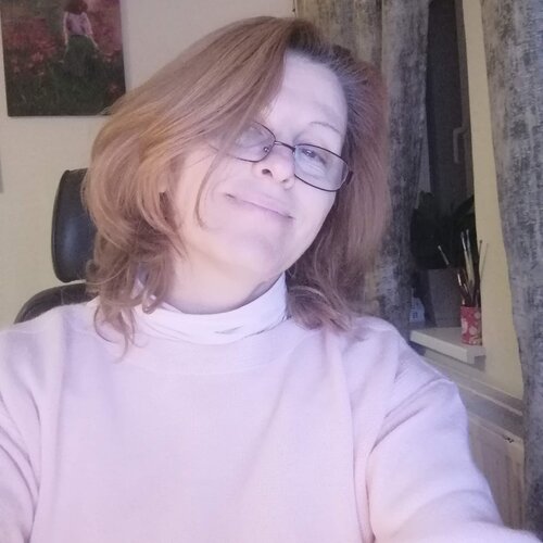 Follow Ellen Frischbutter on Select