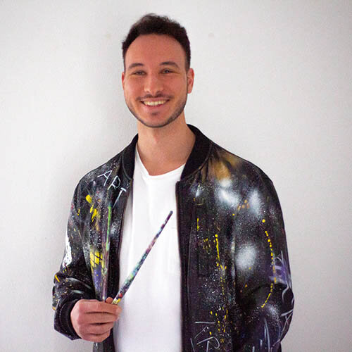 Follow Sebastian Merk on Select