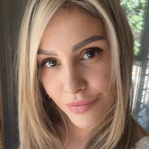Follow Анна Мутавска on Select