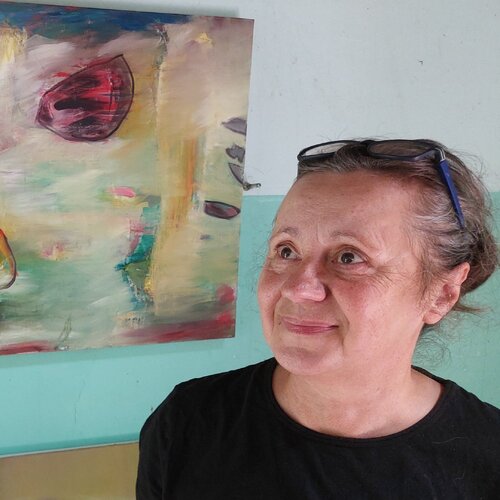 Follow Maritta Weber on Select