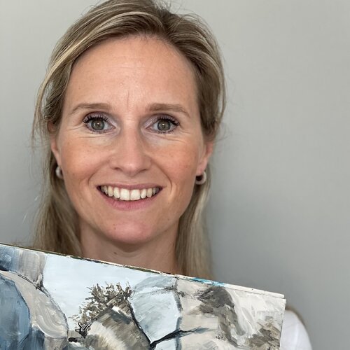 Follow Nadia Trautmann on Select