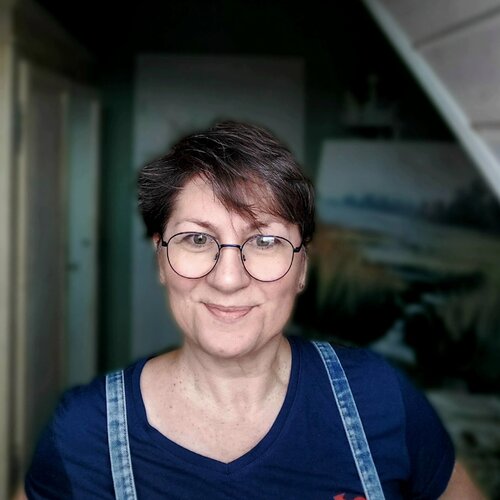 Follow Regina Fleck on Select