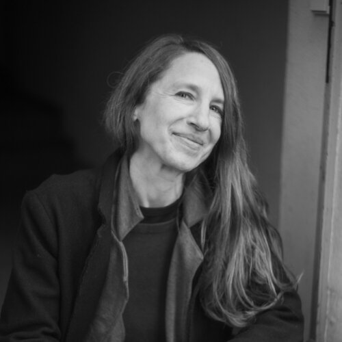Follow Irene Schüller on Select