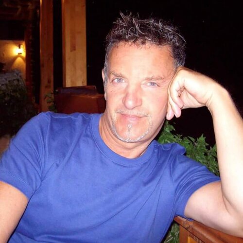 Follow Roberto Depangher on Select