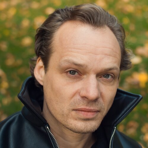 Follow Gediminas Endriekus on Select
