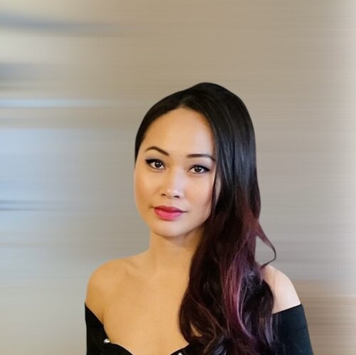 Follow Joyce Tan on Select
