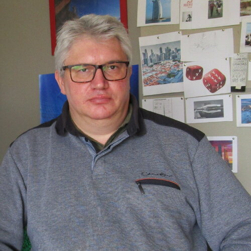 Follow Thomas Formule on Select