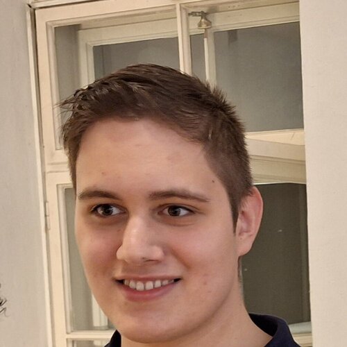 Follow Marcell Dergecz on Select