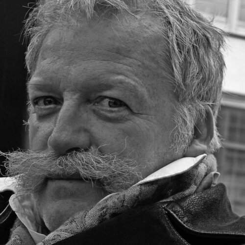 Follow Carl Röhrig on Select