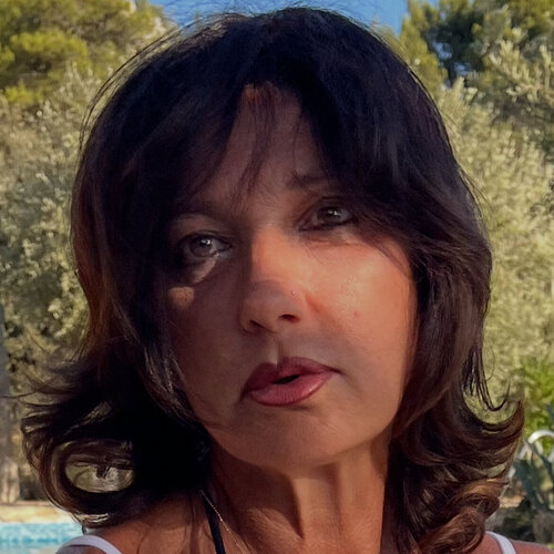 Follow Silvana Vizzini on Select